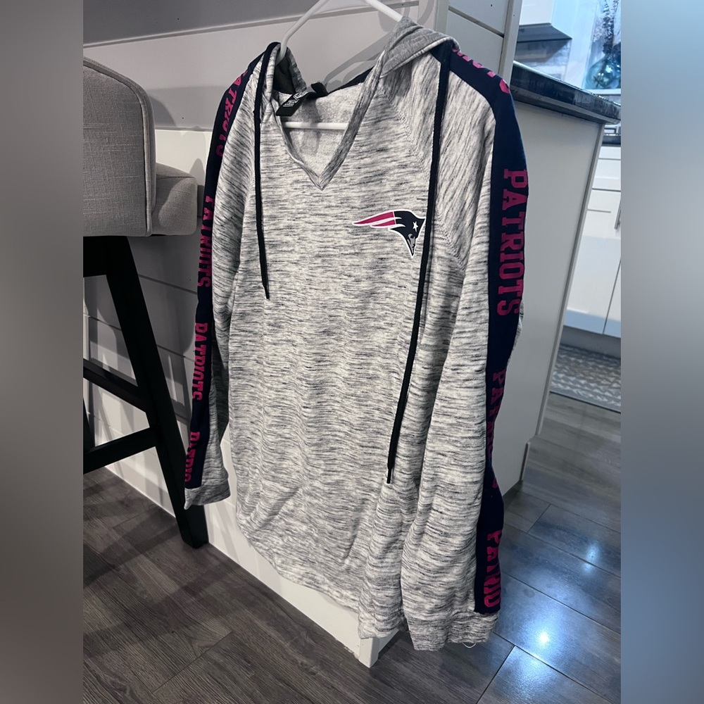 Women’s patriots hoodie